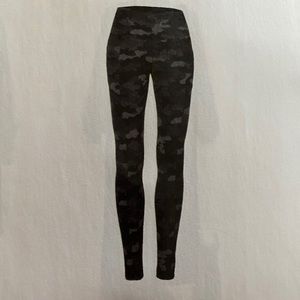 Cabi ATC leggings with pockets!